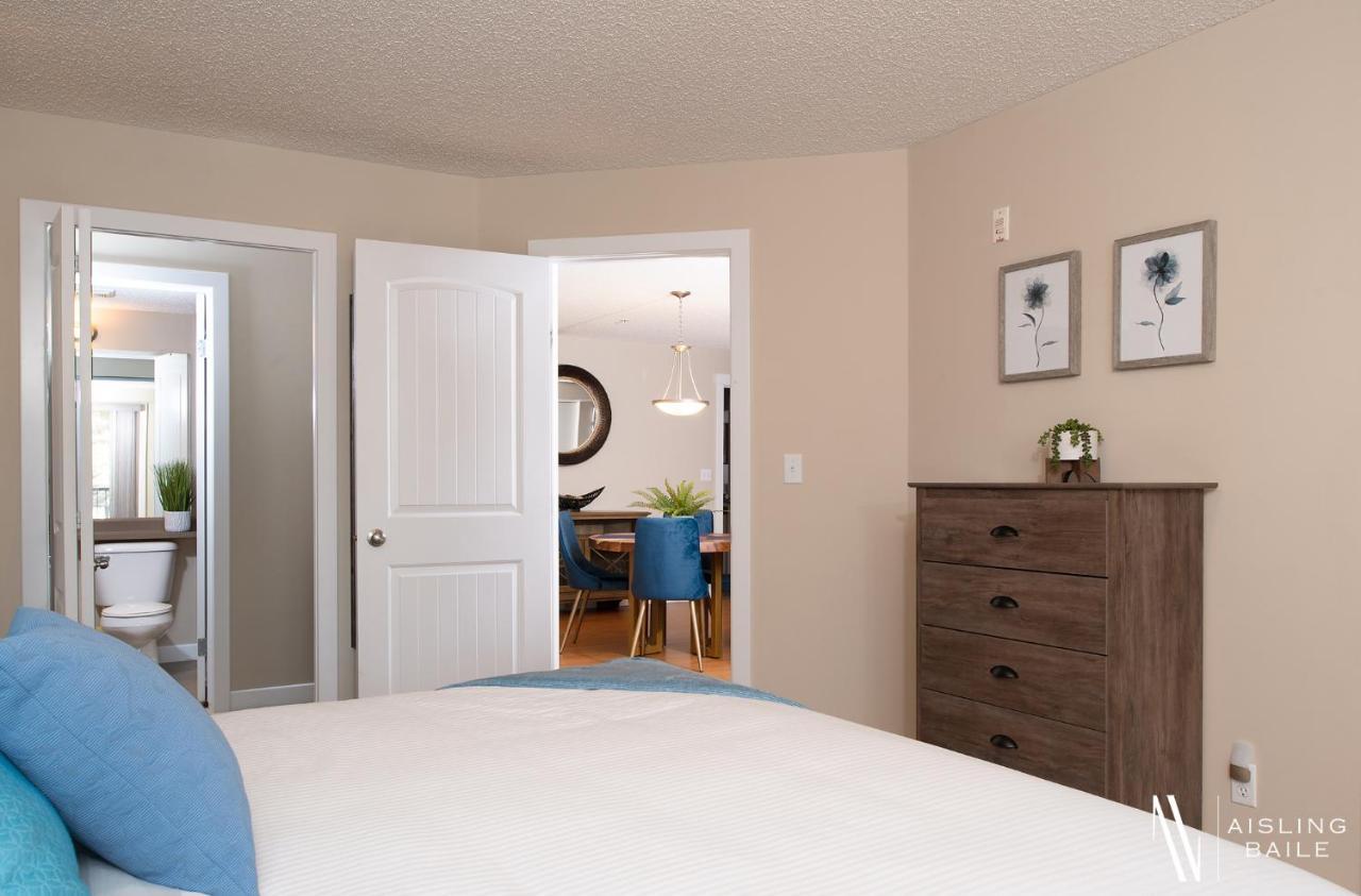 Rustic Modern 2 Bed 2 Bath With Lakeview Pool And Hot Tub Invermere Exterior photo