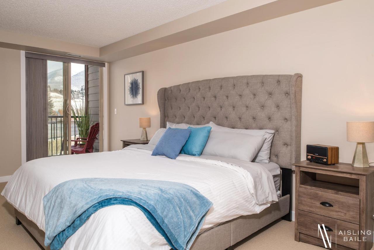 Rustic Modern 2 Bed 2 Bath With Lakeview Pool And Hot Tub Invermere Exterior photo